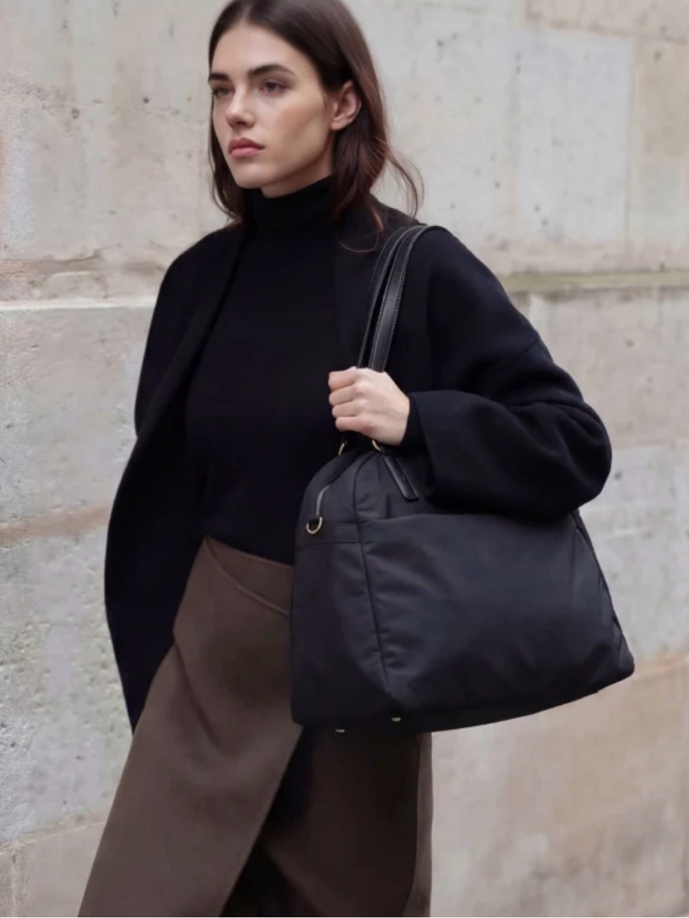Lo & Sons Black Everyday Tote